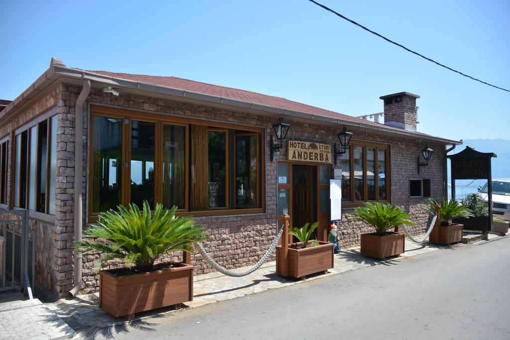 安德尔巴酒店 Krasići 外观 照片